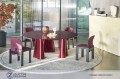 Tavolo Treflo Cassina ambientato in una sala da pranzo contemporanea